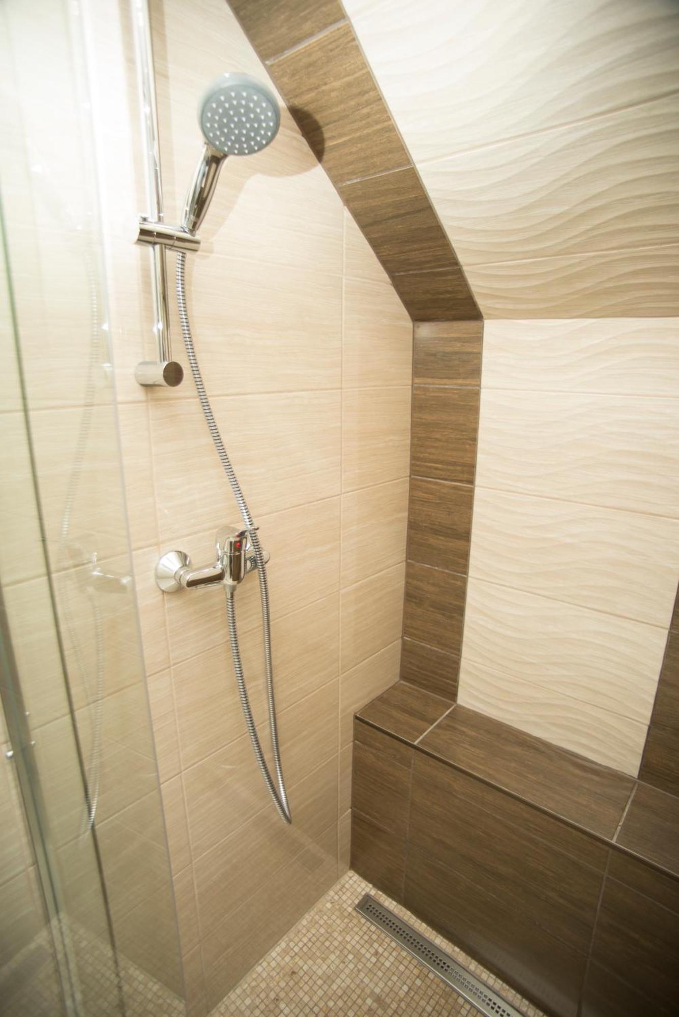 Lakeview Apartments Balatonfuered Room photo