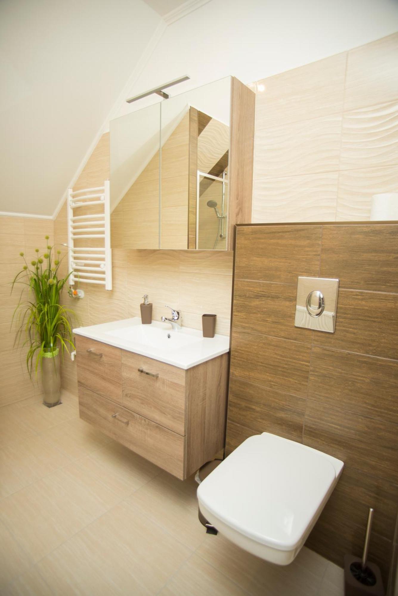 Lakeview Apartments Balatonfuered Room photo